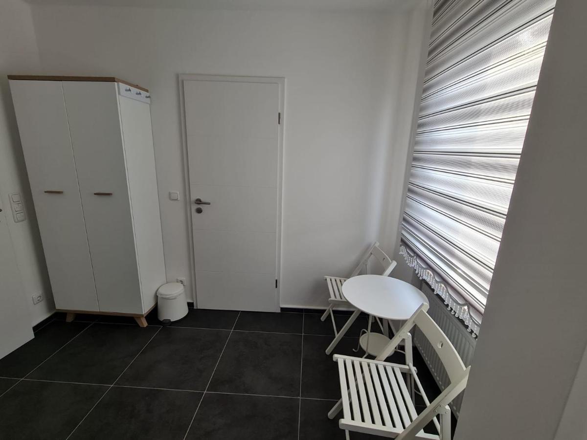 Roggendorf Zimmervermietung Κολωνία Εξωτερικό φωτογραφία